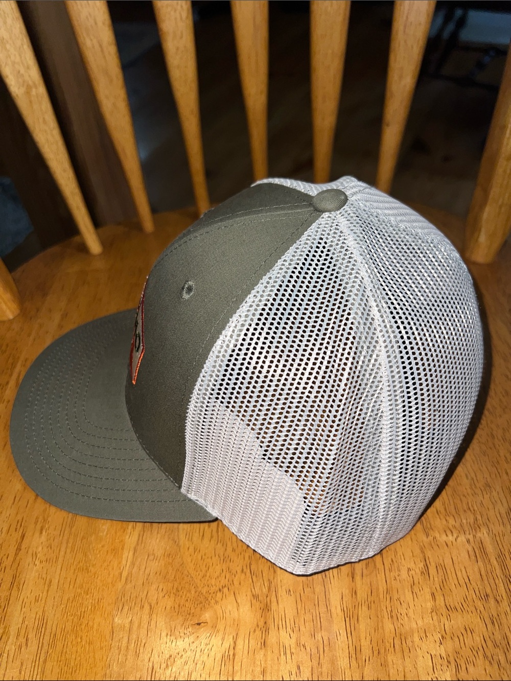 Poncho Austin Texas Olive Green Trucker Hat - Picture 4 of 6